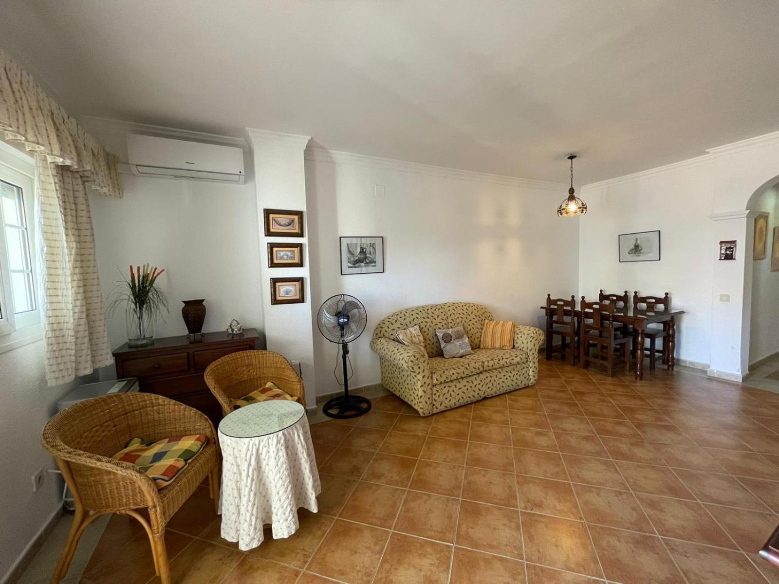 Preciosos Apartamento De Dos Dormitorios ايامونتي المظهر الخارجي الصورة